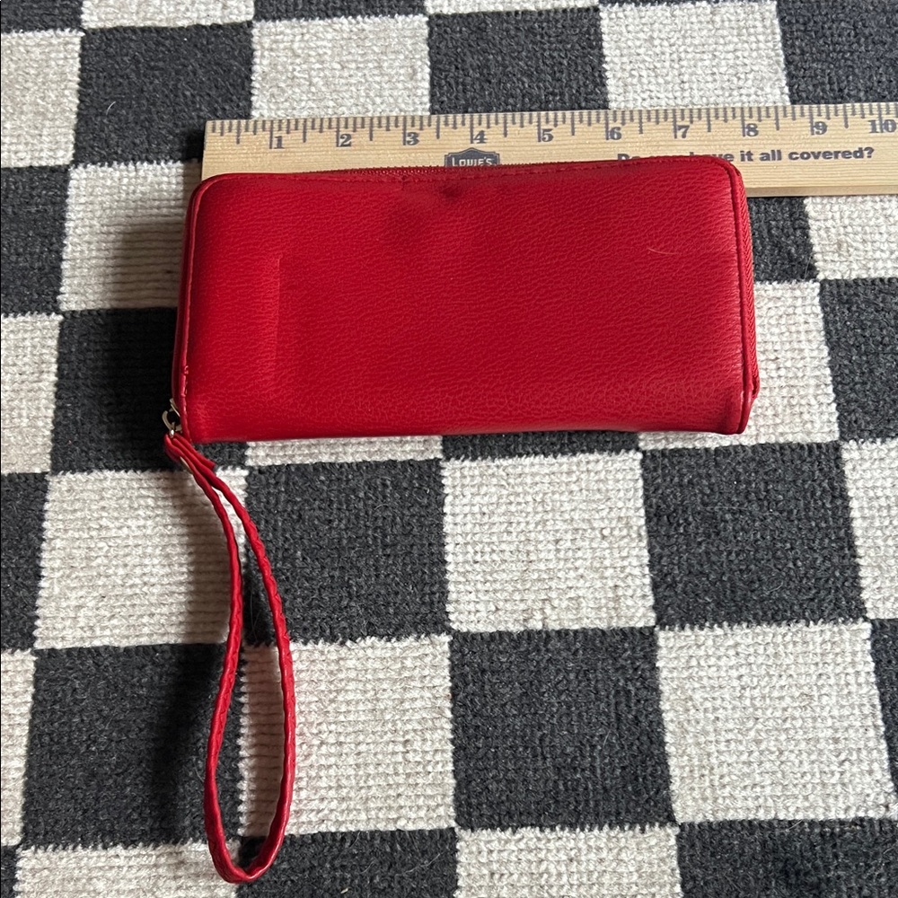 Vibrant Red Zip-Around wristlet Wallet nwot‎